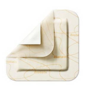 Image of Biatain Silicone Foam Dressing 4" x 4", Pad Size 2.13" x 2.13"