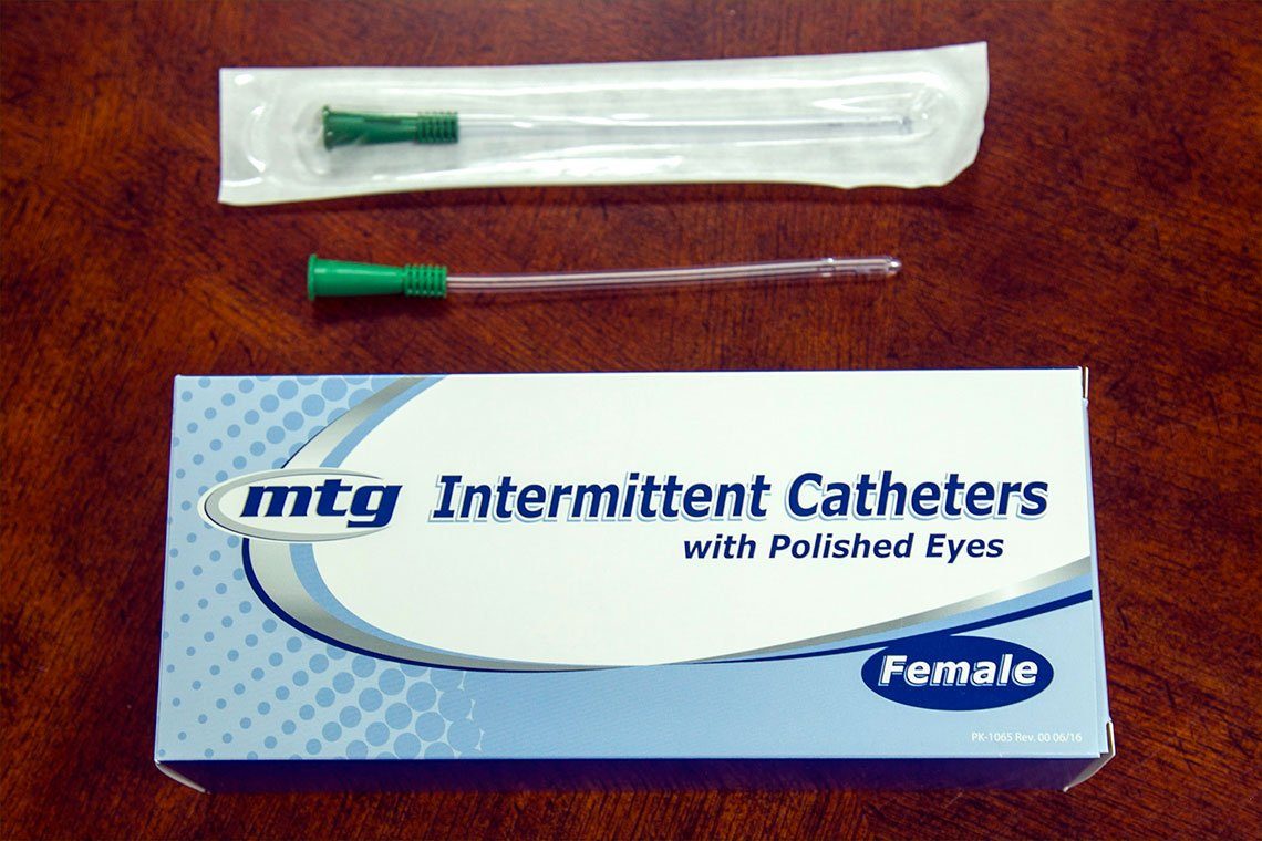 Image of MTG Straight Tip Female Intermittent Catheter, 12 Fr, 6" Vinyl Catheter with Handling Sleeve